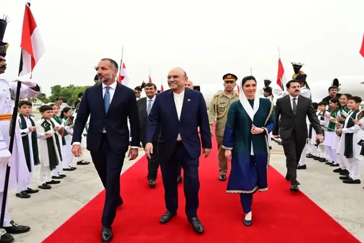 Prince Rahim Aga Khan Makes Historic First Visit to Pakistan: Received by President Zardari